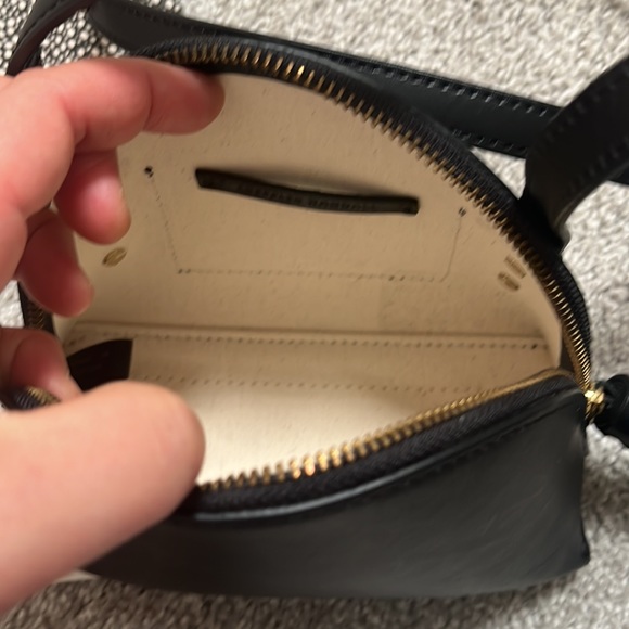 Loeffler RANDALL - Picture 2 of 3